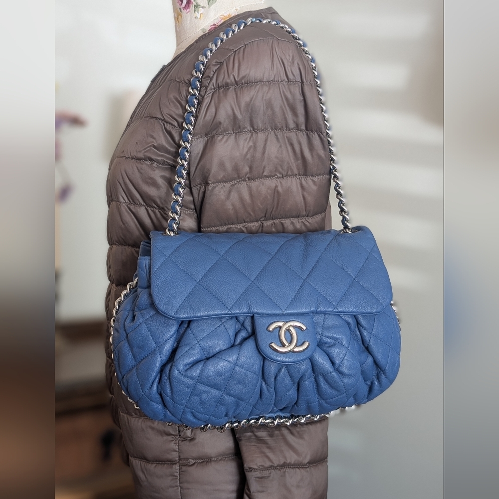 Chanel Blue Quilted Leather Chain Bag - Picture 14 of 16